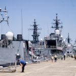 停泊中の護衛艦